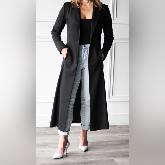 The DONOVAN - Picture 3 of 3